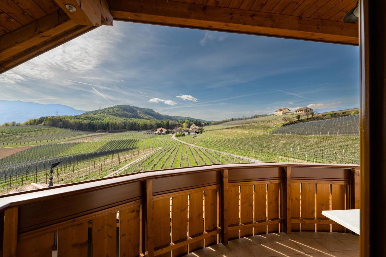 Ferienwohnungen Lanserhof อัปเปียโนซุลลา สตราดา เดล วีโน ภายนอก รูปภาพ